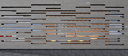 Paphos beach cinema.
Geroskipou Beach, Paphos Municipality, Cyprus.
Ilya Lenda Architect.
